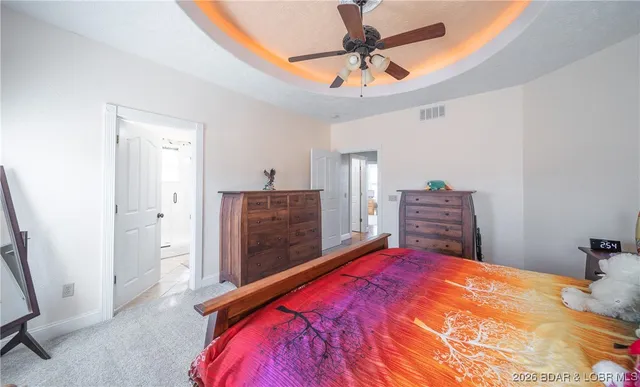 $425,000 | 25421 Hideaway Lane, Lebanon, MO 65536