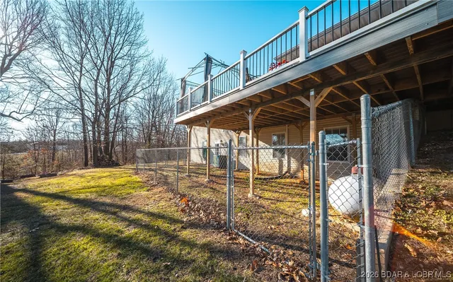 $425,000 | 25421 Hideaway Lane, Lebanon, MO 65536