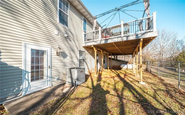 $425,000 | 25421 Hideaway Lane, Lebanon, MO 65536