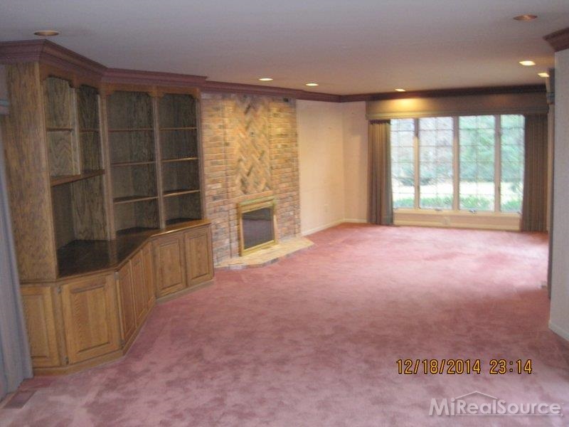 797 Trombley Road Grosse Pointe Park, MI 48230 - Photo 4 of 22