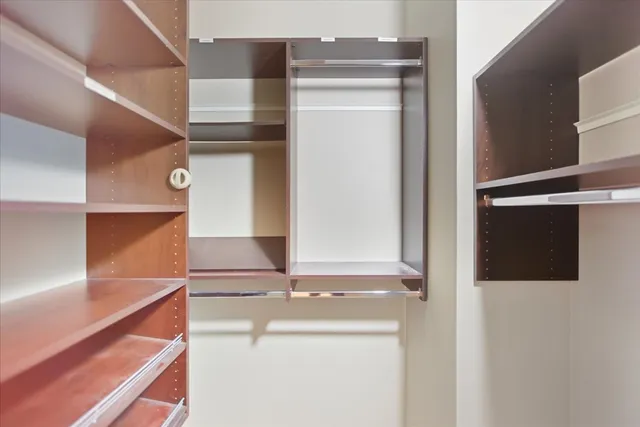 $3,023 | 208 West Washington Street, Unit 1010, Chicago, IL 60606