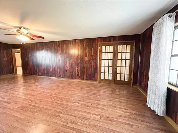 $249,000 | 1045 Yale Road, Mapleton, KS 66754