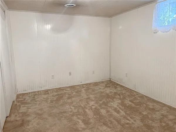 $249,000 | 1045 Yale Road, Mapleton, KS 66754