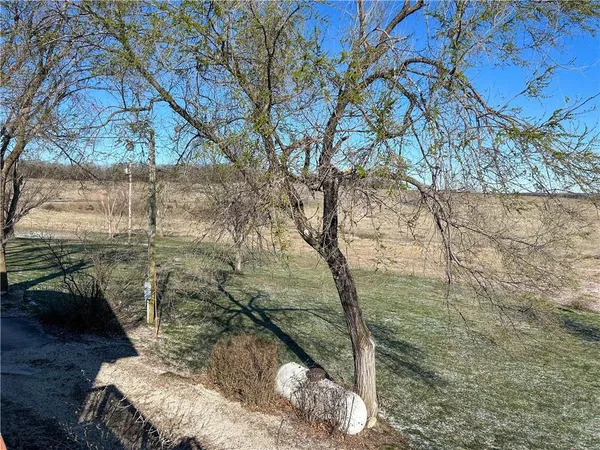 $249,000 | 1045 Yale Road, Mapleton, KS 66754