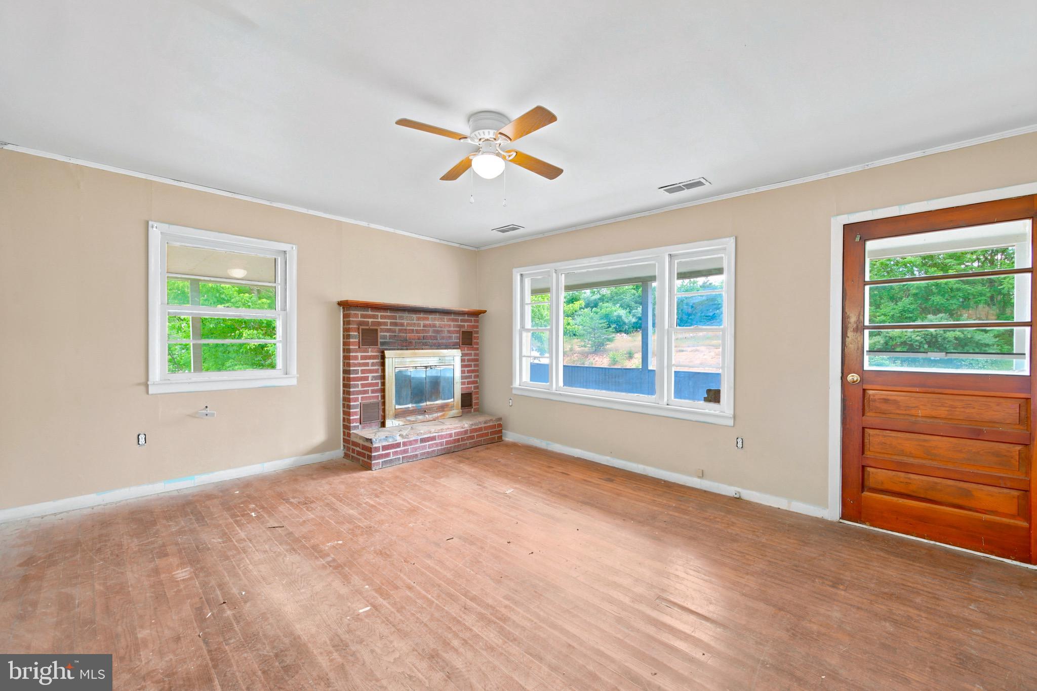 7211 Fort Valley Road Fort Valley, VA 22652 - Photo 19 of 49