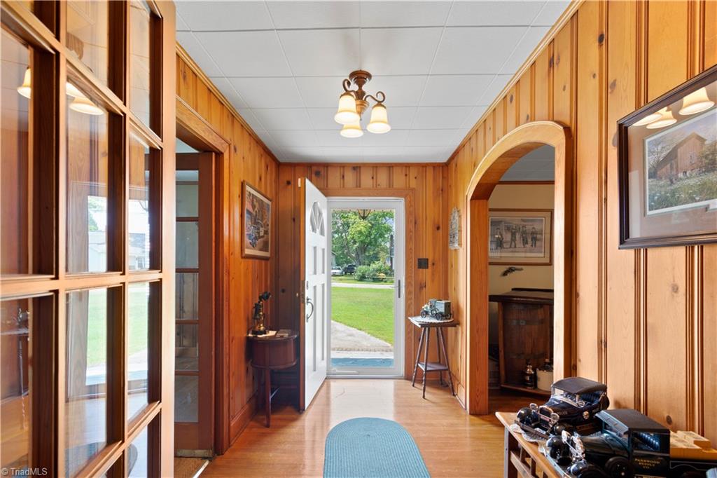 375 South Franklin Road Mount Airy, NC 27030 - Photo 17 of 30 Gallery Image 17
