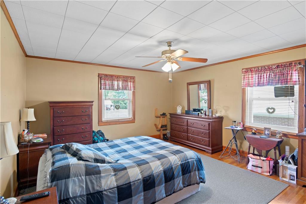 375 South Franklin Road Mount Airy, NC 27030 - Photo 23 of 30 Gallery Image 23