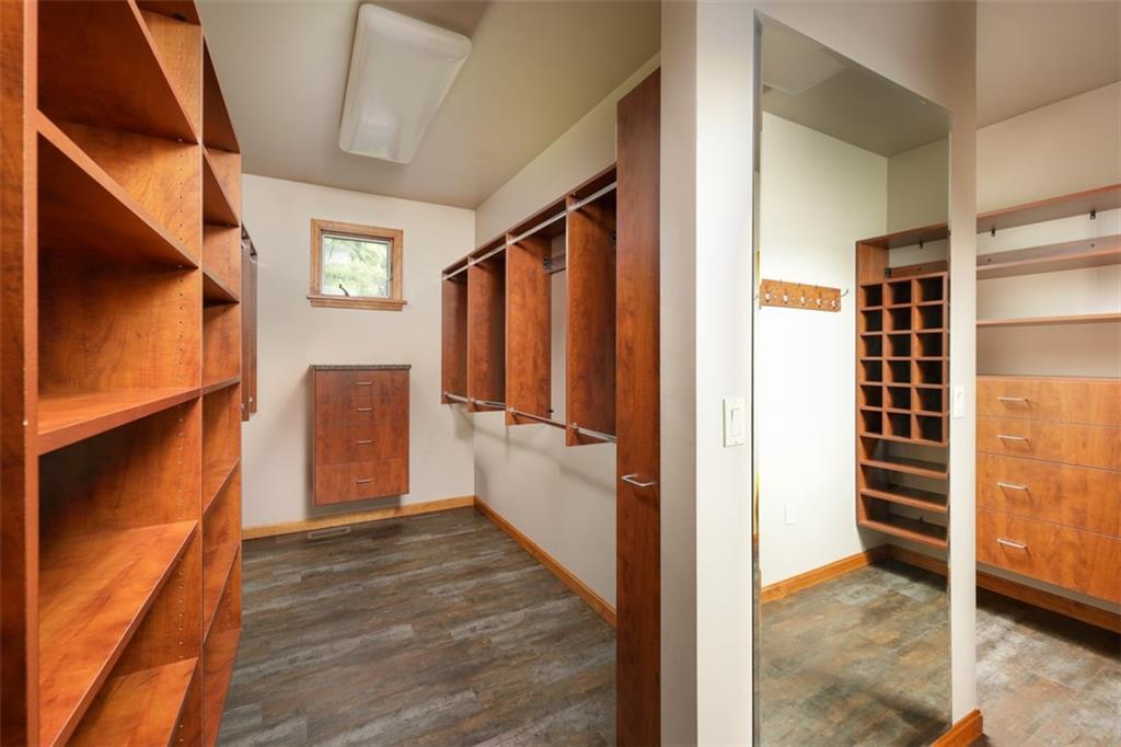 105 Serena Road Ligonier, PA 15658 - Photo 19 of 42 Grand walk in closet with double sides
