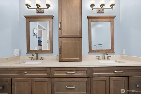 $869,000 | 3203 Brandywine Court, Bellingham, WA 98226