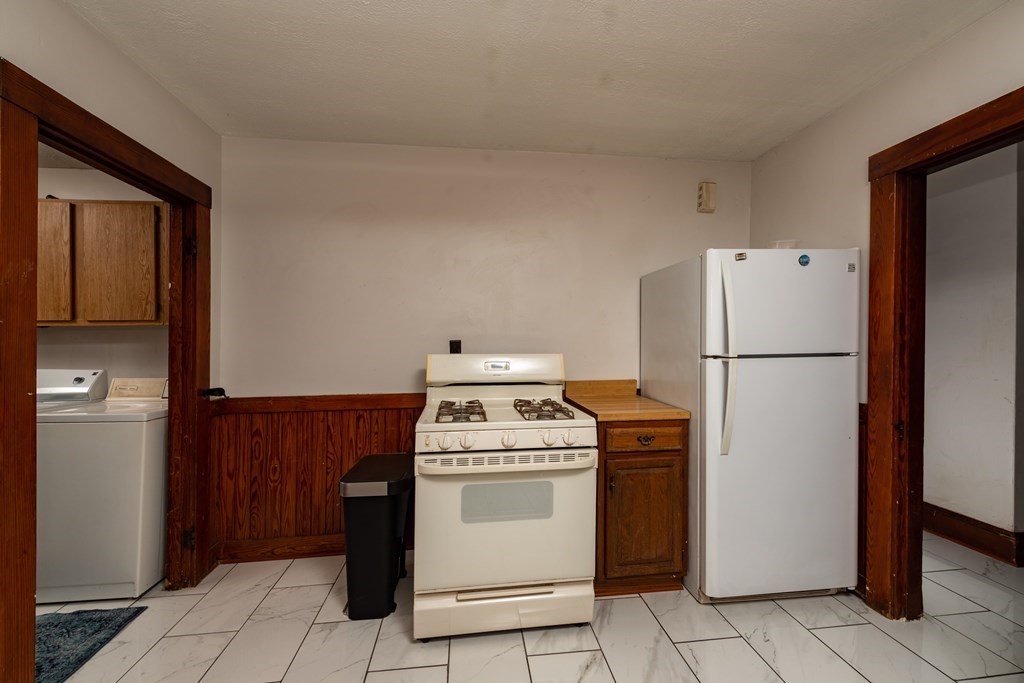 18 Oval Road Quincy, MA 02170 - Photo 13 of 22 Gallery Image 13