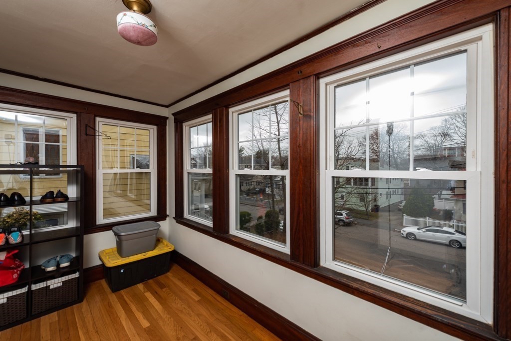18 Oval Road Quincy, MA 02170 - Photo 7 of 22 Gallery Image 7
