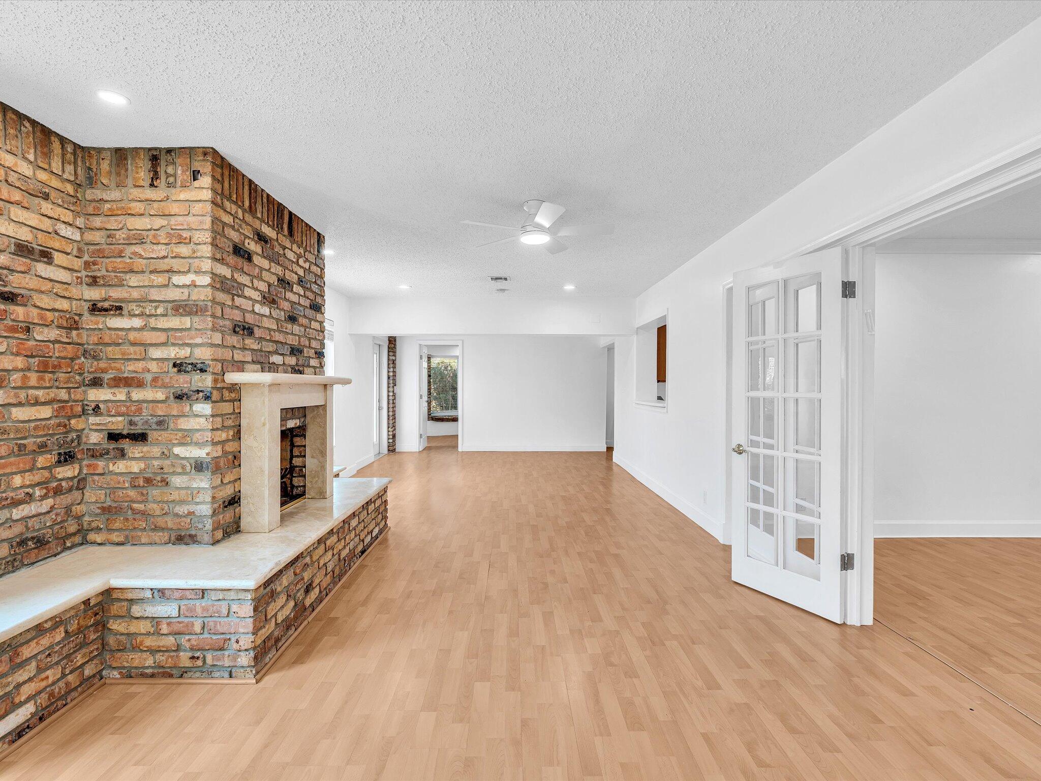 4400 Buchanan Street Hollywood, FL 33021 - Photo 18 of 52 22-FPP00086