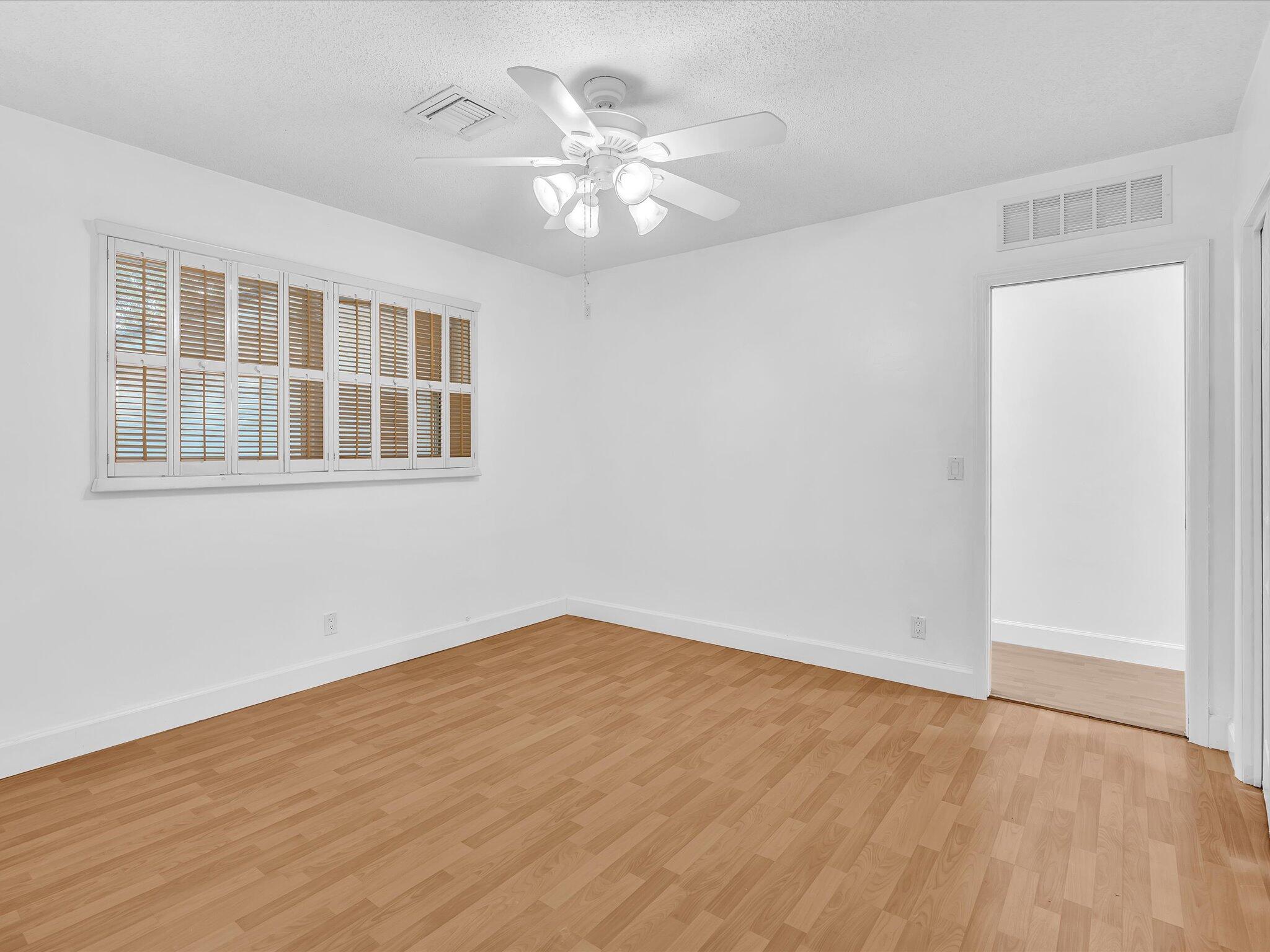 4400 Buchanan Street Hollywood, FL 33021 - Photo 40 of 52 43-FPP00186