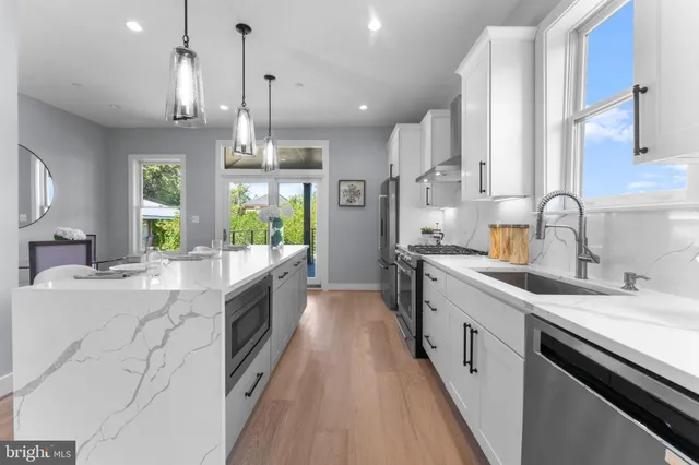 $799,000 | 2331 High Street Southeast, Washington, DC 20020