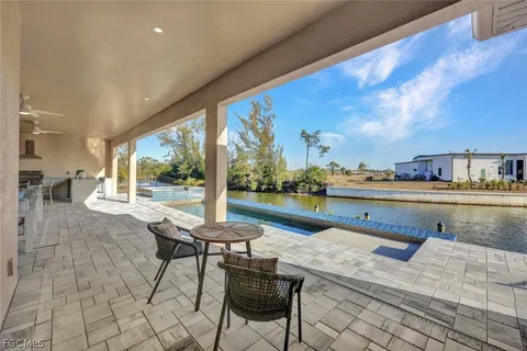 $979,900 | 3220 Northwest 21st Street, Cape Coral, FL 33993