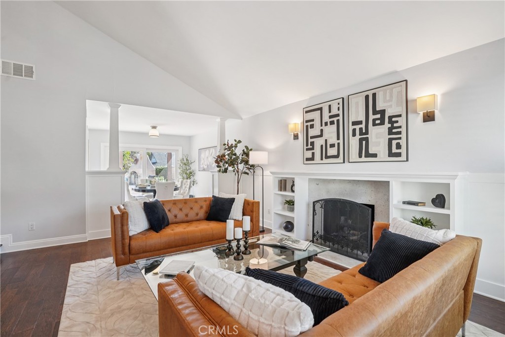 42 Kanan Road Oak Park, CA 91377 - Photo 6 of 65 Gallery Image 6