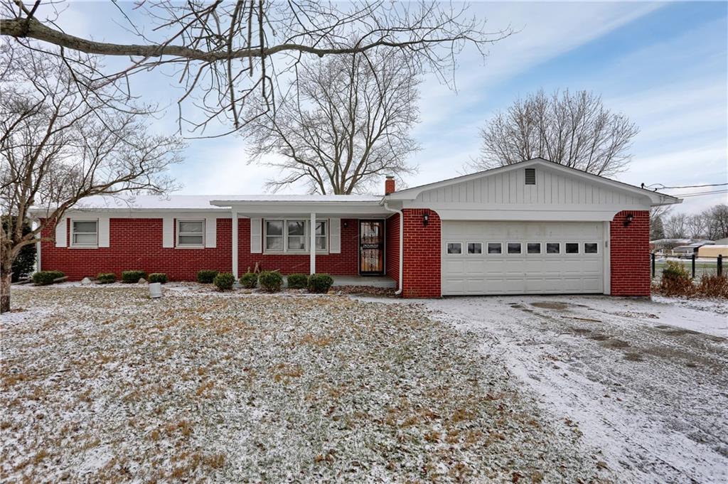 7151 West Mills Road Indianapolis, IN 46221 - Photo 2 of 32 Gallery Image 2