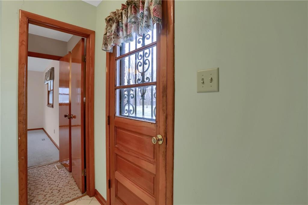 7151 West Mills Road Indianapolis, IN 46221 - Photo 24 of 32 Gallery Image 24
