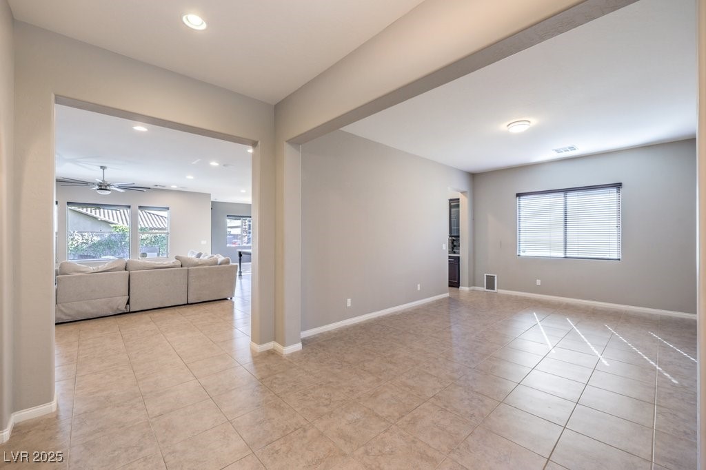 11264 Felice Cohn Court Las Vegas, NV 89179 - Photo 9 of 39