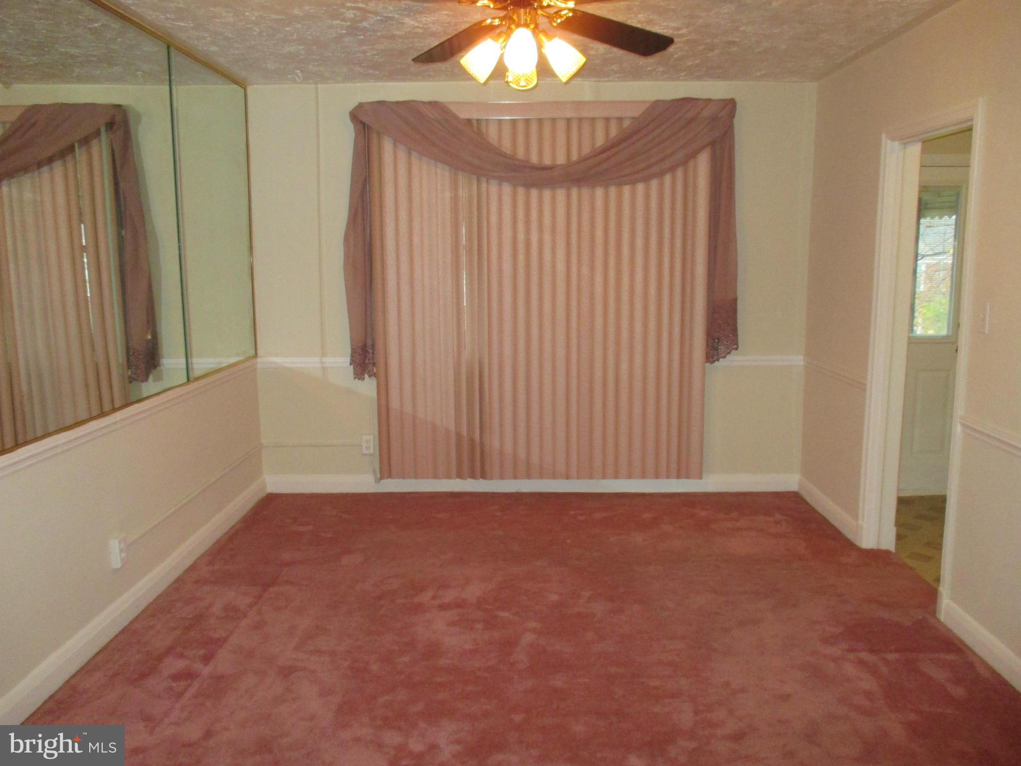 1629 East Cold Spring Lane Baltimore, MD 21218 - Photo 6 of 22 Dining Room