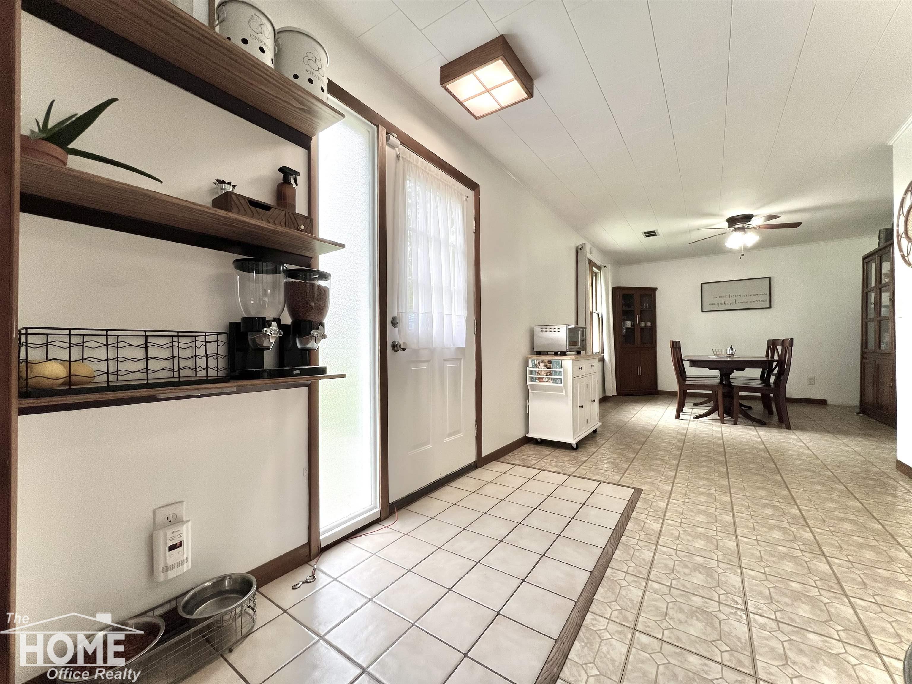 3427 Riniel Road Durand, MI 48429 - Photo 9 of 42 50141099-7127b7e9-ae6a-4dee-bd5b-93c201f25440.JPG