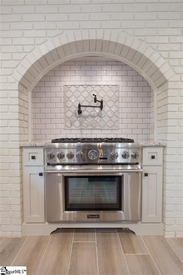 2152 Fews Chapel Road Greer, SC 29651 - Photo 6 of 25