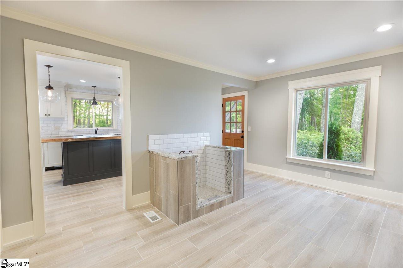2152 Fews Chapel Road Greer, SC 29651 - Photo 7 of 25