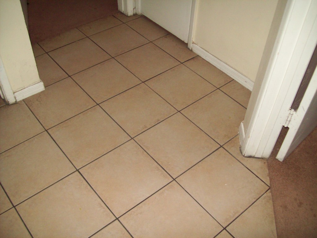 7010 West Berkeley Road Phoenix, AZ 85035 - Photo 10 of 11 Tile view