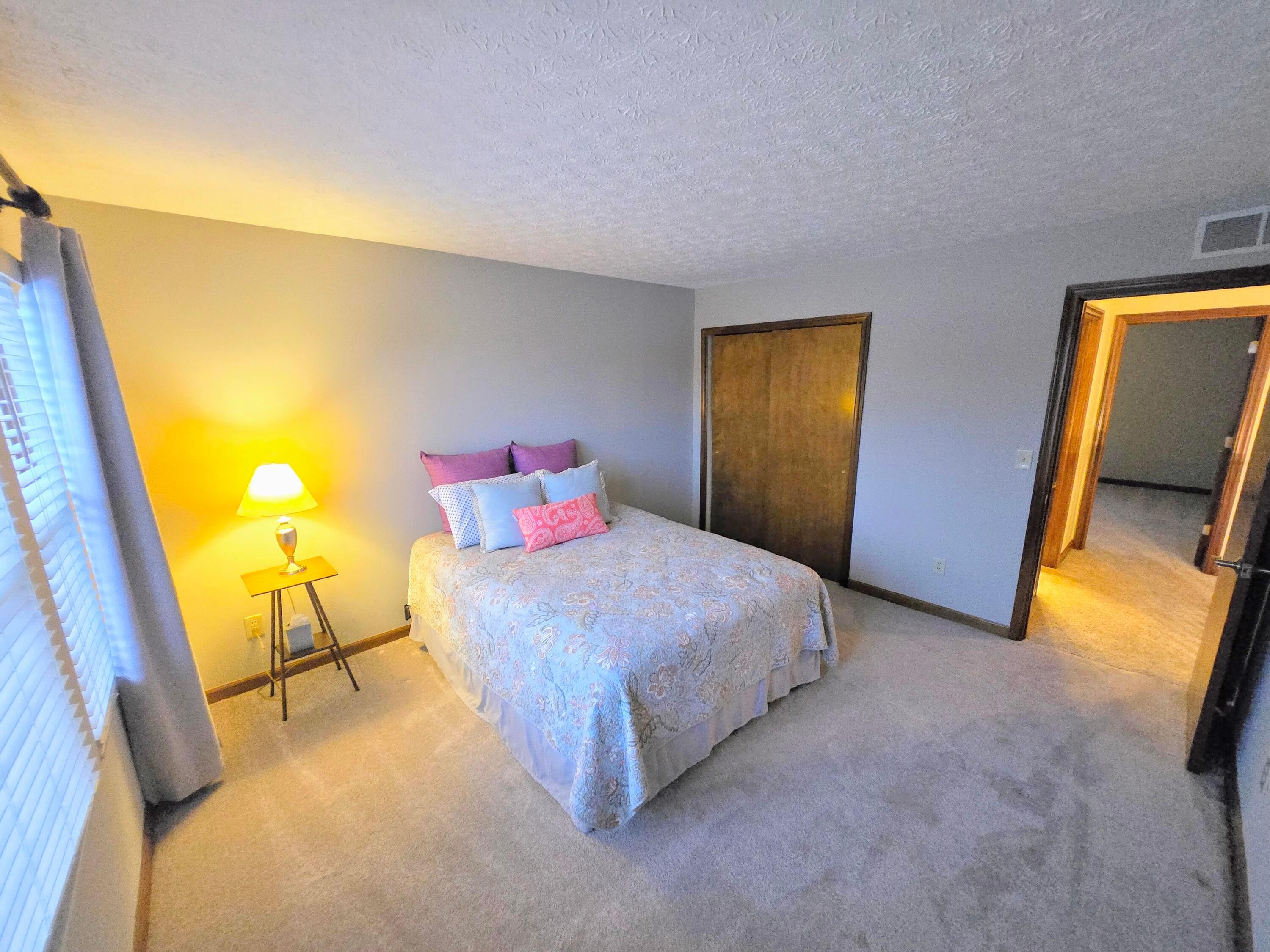 7912 Pinehill Road Lewis Center, OH 43035 - Photo 16 of 28 7 Bed 2