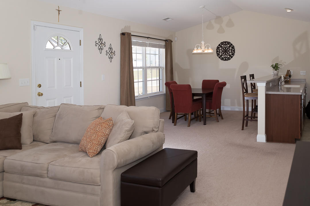 232 Westbrooke Road Summerville, SC 29486 - Photo 3 of 17 Listing-8500.jpg