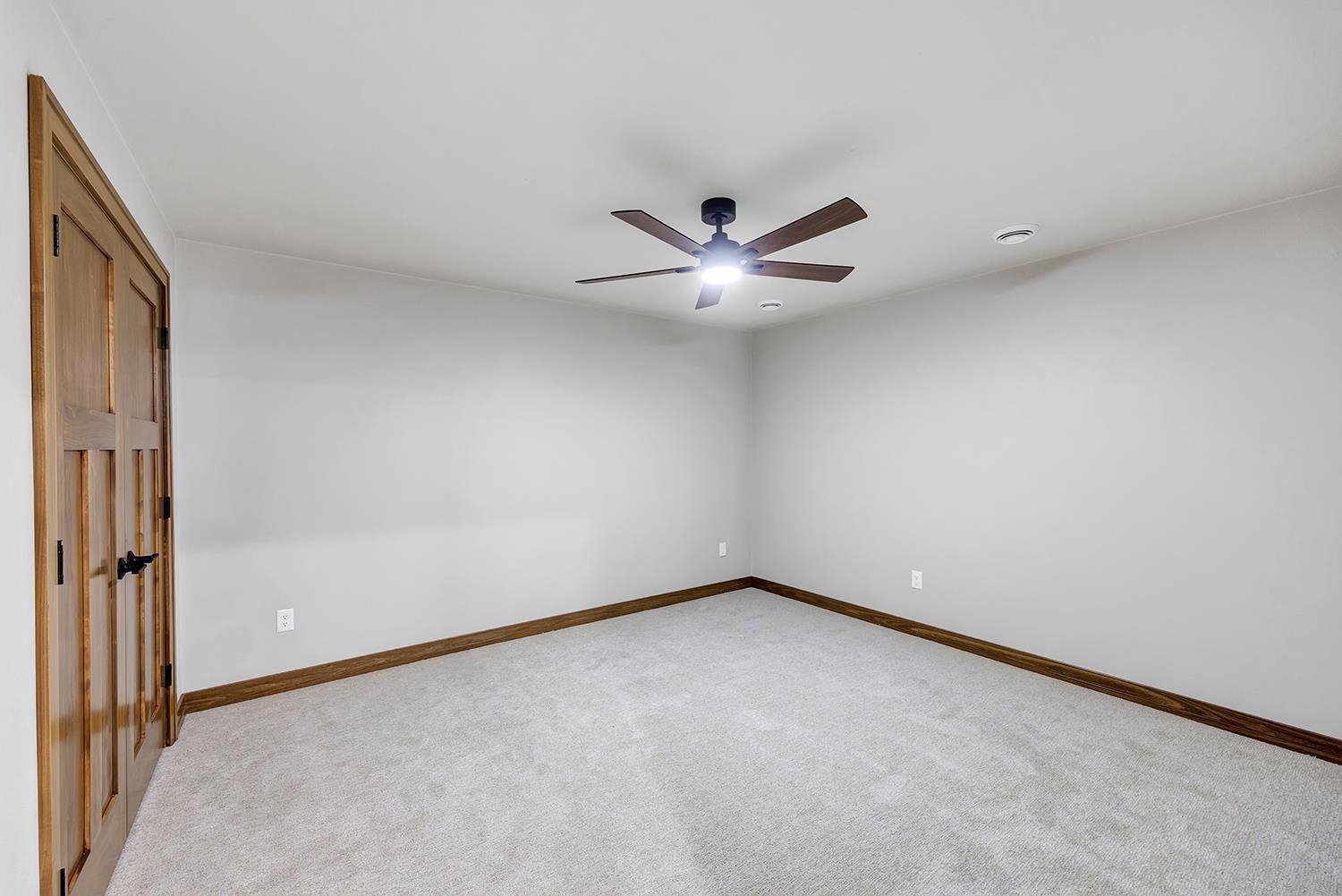 675 Sunset Ridge Green Bay, WI 54313 - Photo 29 of 46
