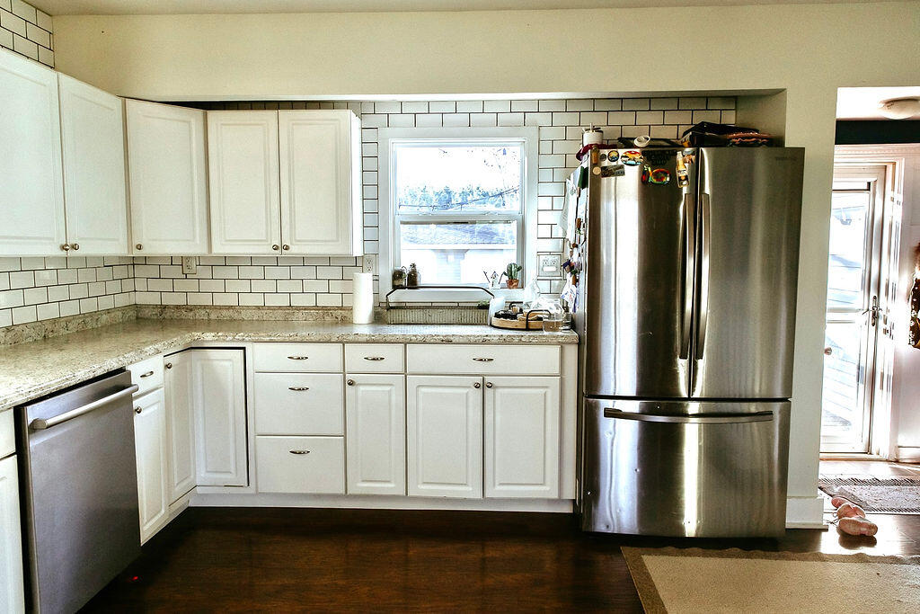 W8139 County Rd A Richmond, WI 53115 - Photo 6 of 47 Large Kitchen