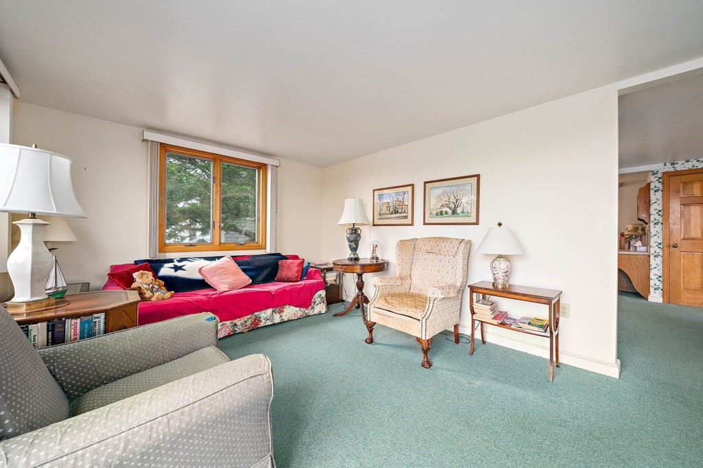 11 Pine Point Road Duxbury, MA 02332 - Photo 12 of 41 Gallery Image 12