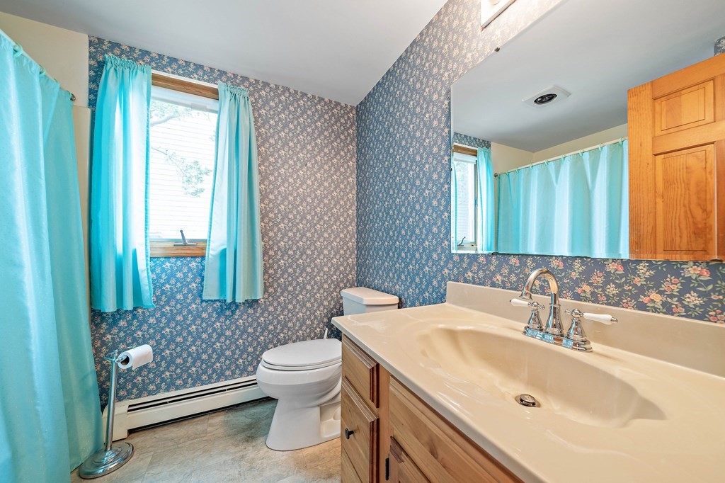 11 Pine Point Road Duxbury, MA 02332 - Photo 16 of 41 Gallery Image 16