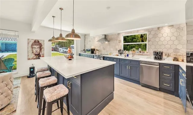 $1,399,999 | 27237 Rio Vista Circle, Bonita Springs, FL 34135