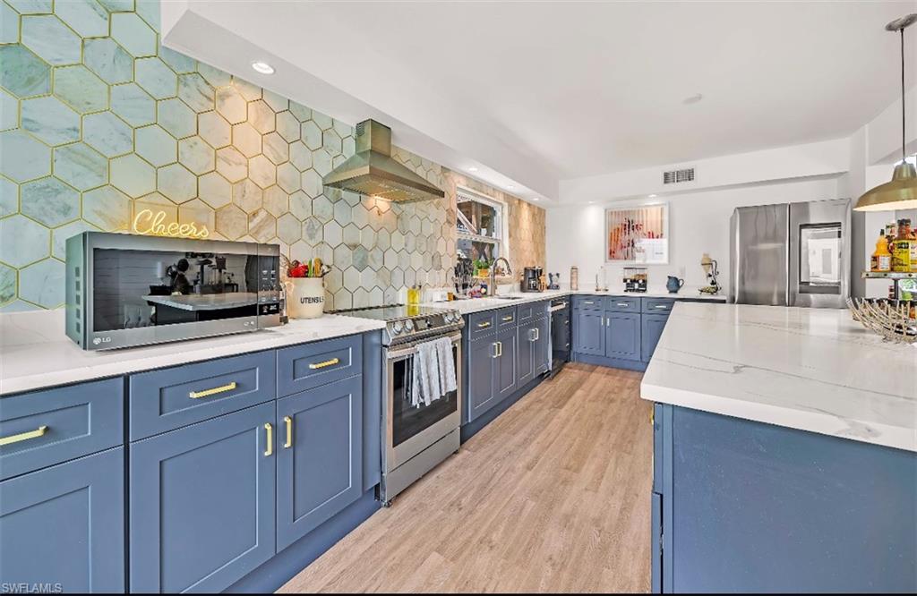 27237 Rio Vista Circle Bonita Springs, FL 34135 - Photo 14 of 50