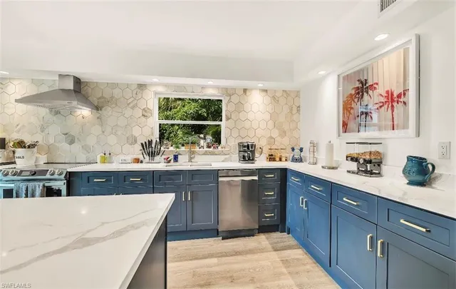 $1,399,999 | 27237 Rio Vista Circle, Bonita Springs, FL 34135