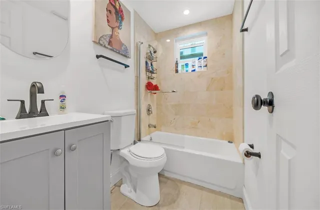 $1,399,999 | 27237 Rio Vista Circle, Bonita Springs, FL 34135