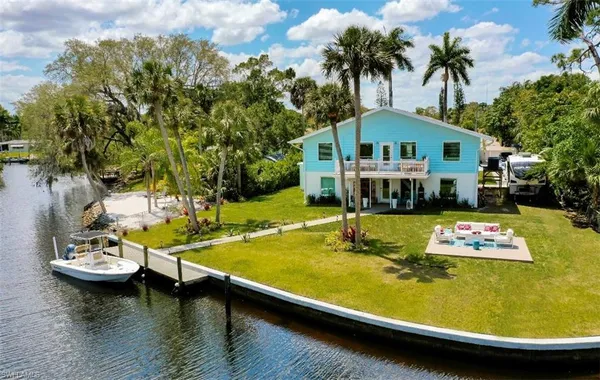 $1,399,999 | 27237 Rio Vista Circle, Bonita Springs, FL 34135