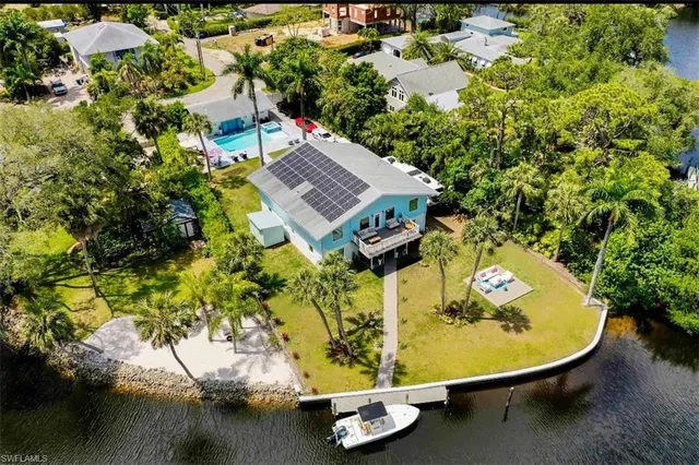 $1,399,999 | 27237 Rio Vista Circle, Bonita Springs, FL 34135