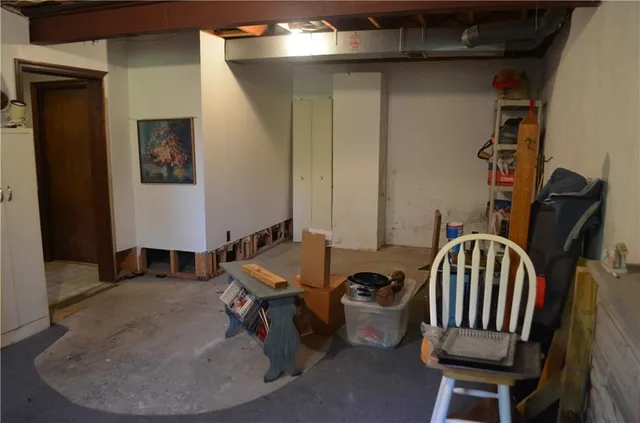 $162,900 | 344 Jo Ann Drive, Monessen, PA 15062