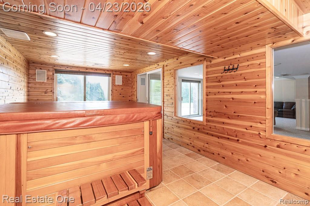 1865 Crestline Street Rochester Hills, MI 48307 - Photo 51 of 59 Gallery Image 51