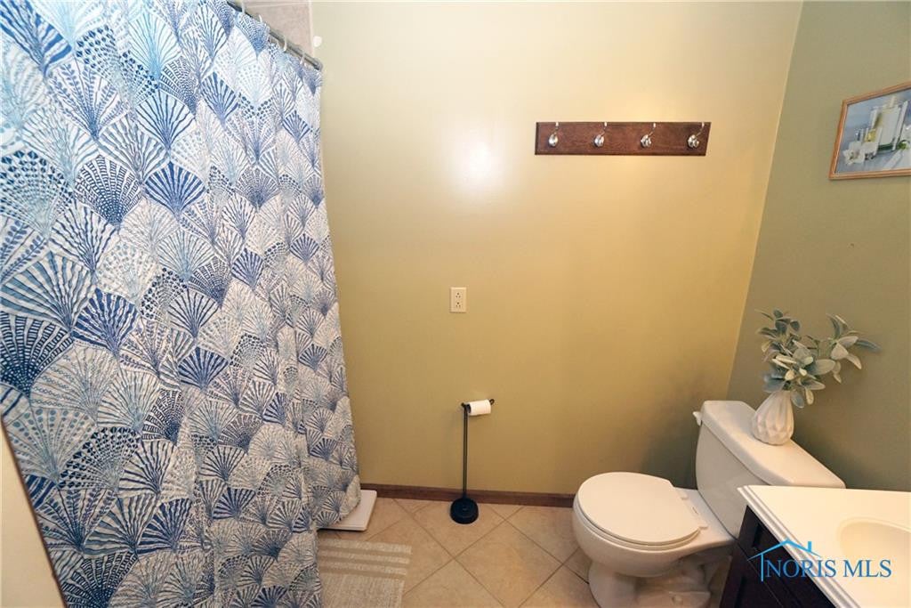 2021 Cass Road Toledo, OH 43614 - Photo 25 of 36 Gallery Image 25