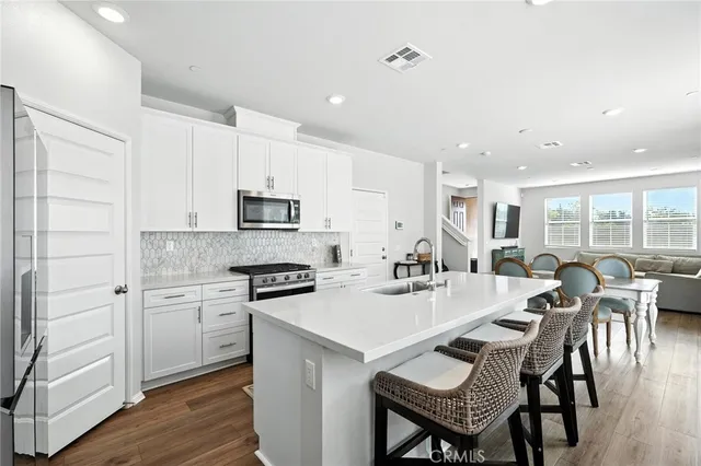 $680,000 | 28267 Ashtree Street, Temecula, CA 92591