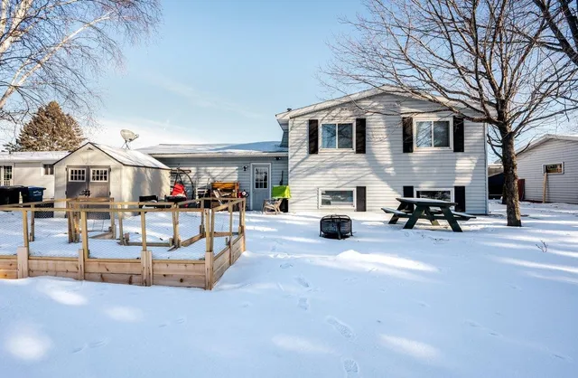 $410,000 | 3107 Hughitt Avenue, Superior, WI 54880