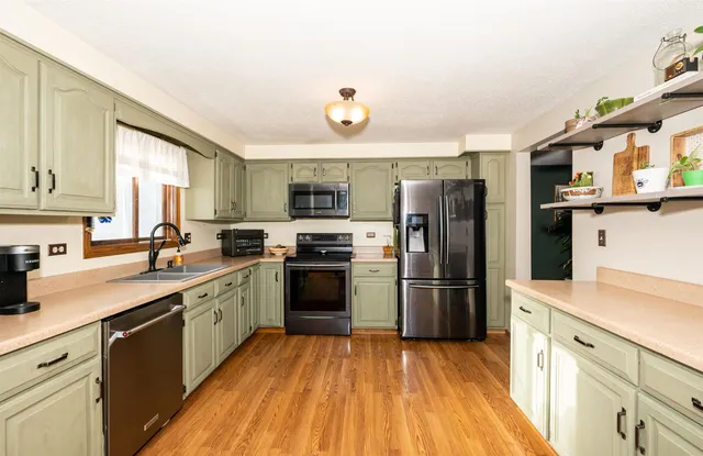 $410,000 | 3107 Hughitt Avenue, Superior, WI 54880