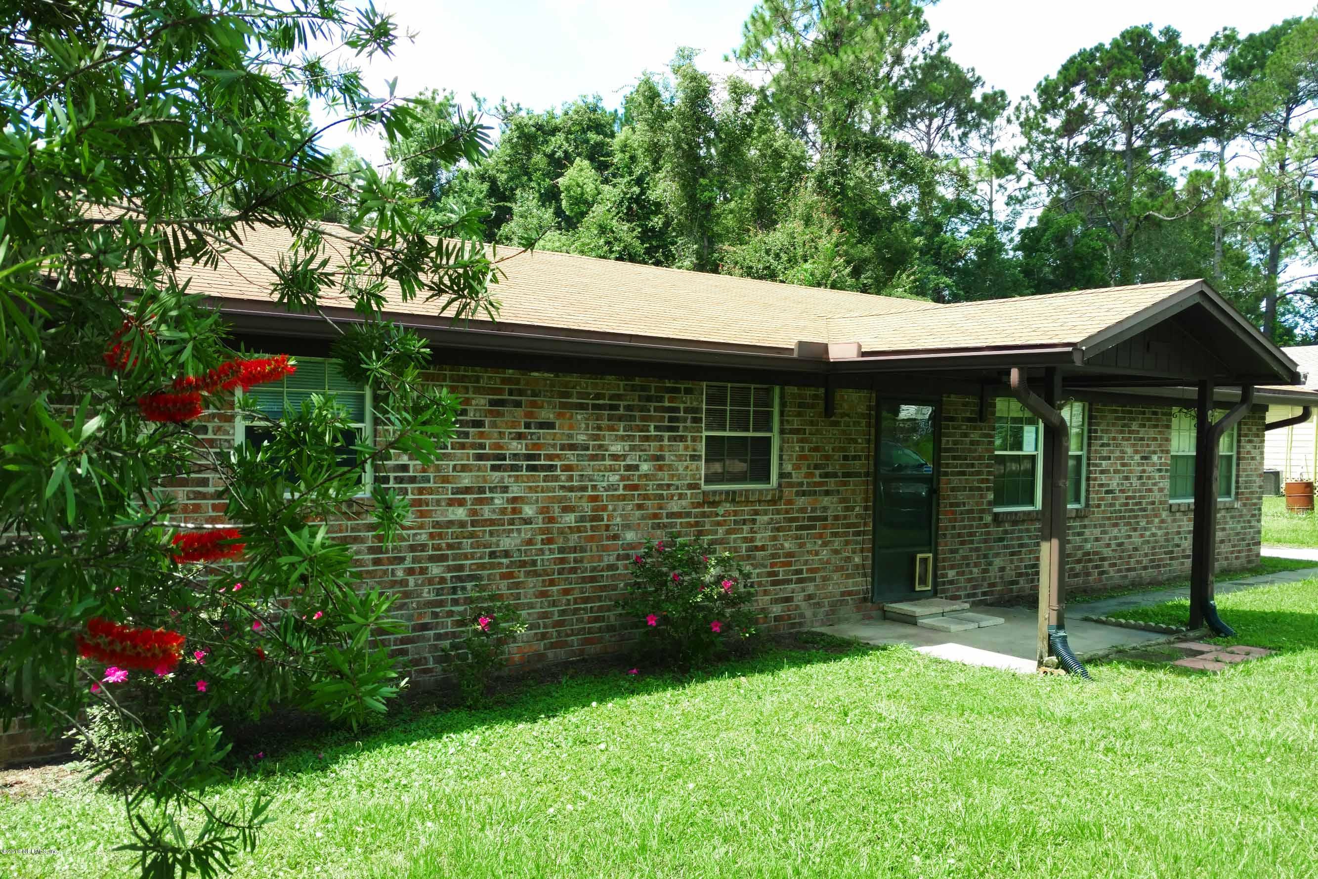 2271 Stauffer Road Green Cove Springs, FL 32043 - Photo 2 of 14 Front of Home