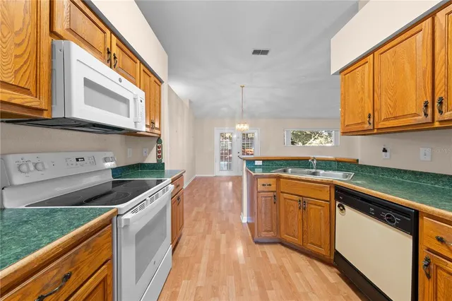 $369,900 | 1902 Ashley Oaks Court, St. Cloud, FL 34771