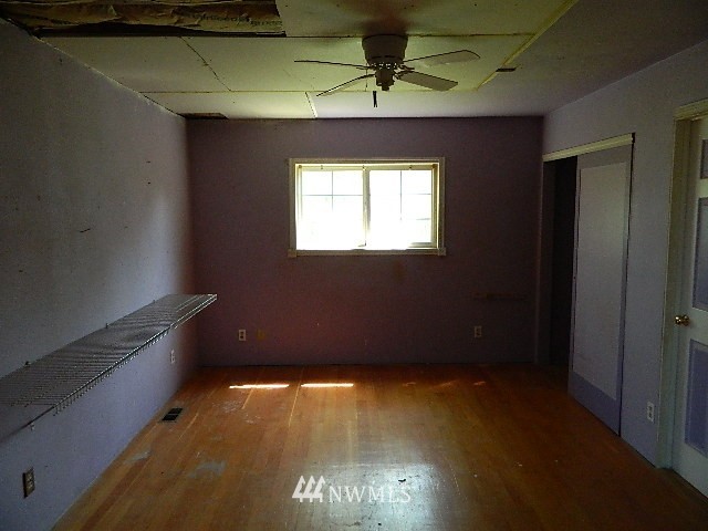 1813 Rockefeller Avenue Everett, WA 98201 - Photo 4 of 15