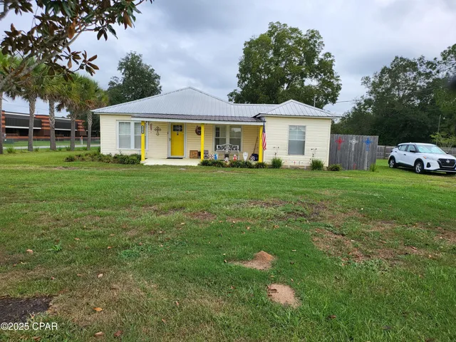 $199,900 | 5545 Brown Street, Graceville, FL 32440